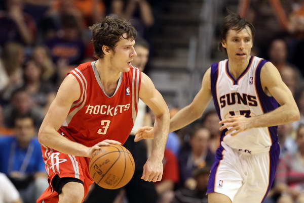 两位选手在 两位选手在